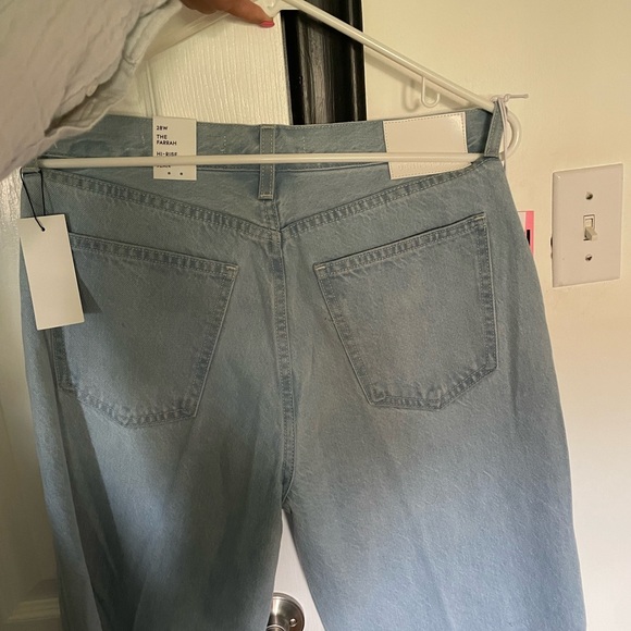 Aritzia Denim Fourm Jeans (Brand new with tags) - Picture 2 of 6